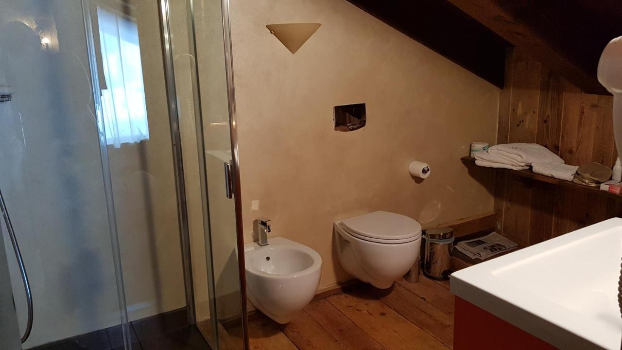 Relais du Chateau Blanc La Thuile Extérieur photo